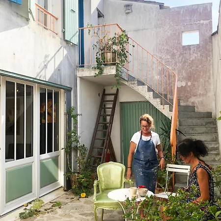 Design A Loix-en-re - 2 Etoiles - Centre Village Apartment Loix